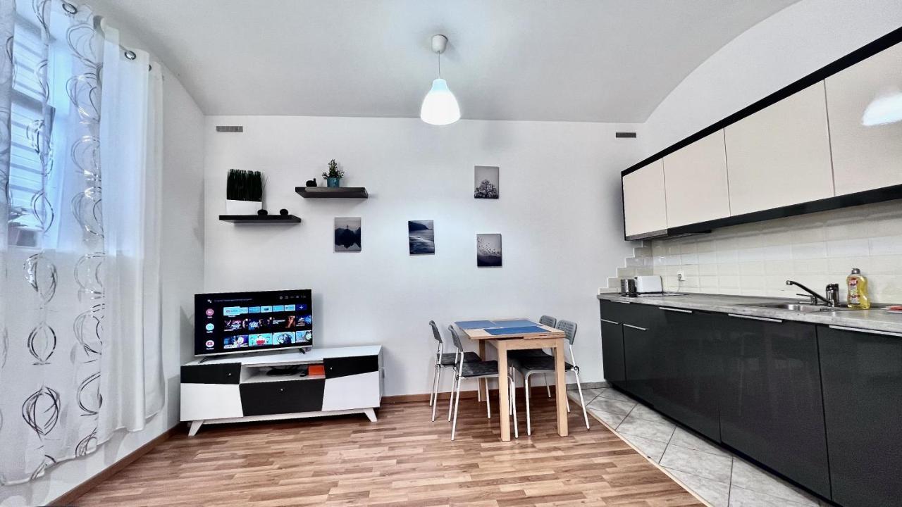 Ground Floor Apartment Praga Exterior foto